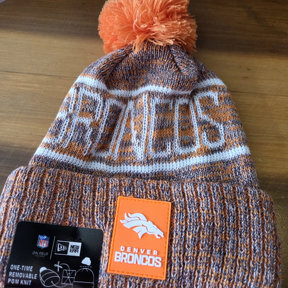 NFL Denver Broncos New Era Orange and White Knit Beanie